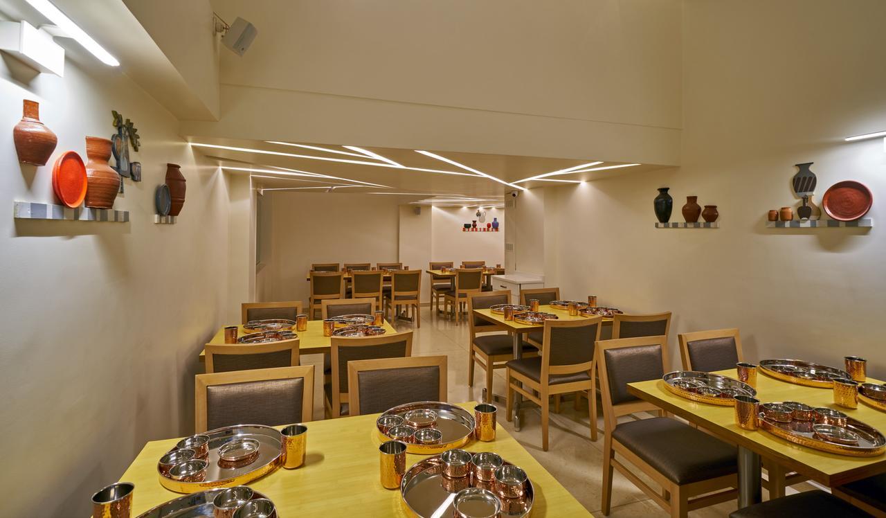 Hotel Atharv Top Rated Business Hotel In Kolhapur Exterior foto