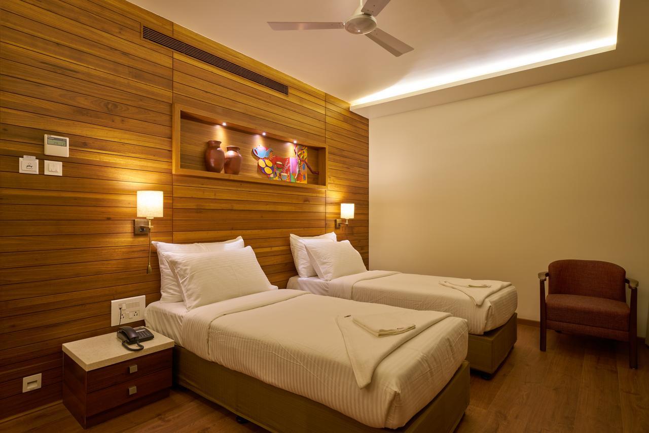 Hotel Atharv Top Rated Business Hotel In Kolhapur Exterior foto