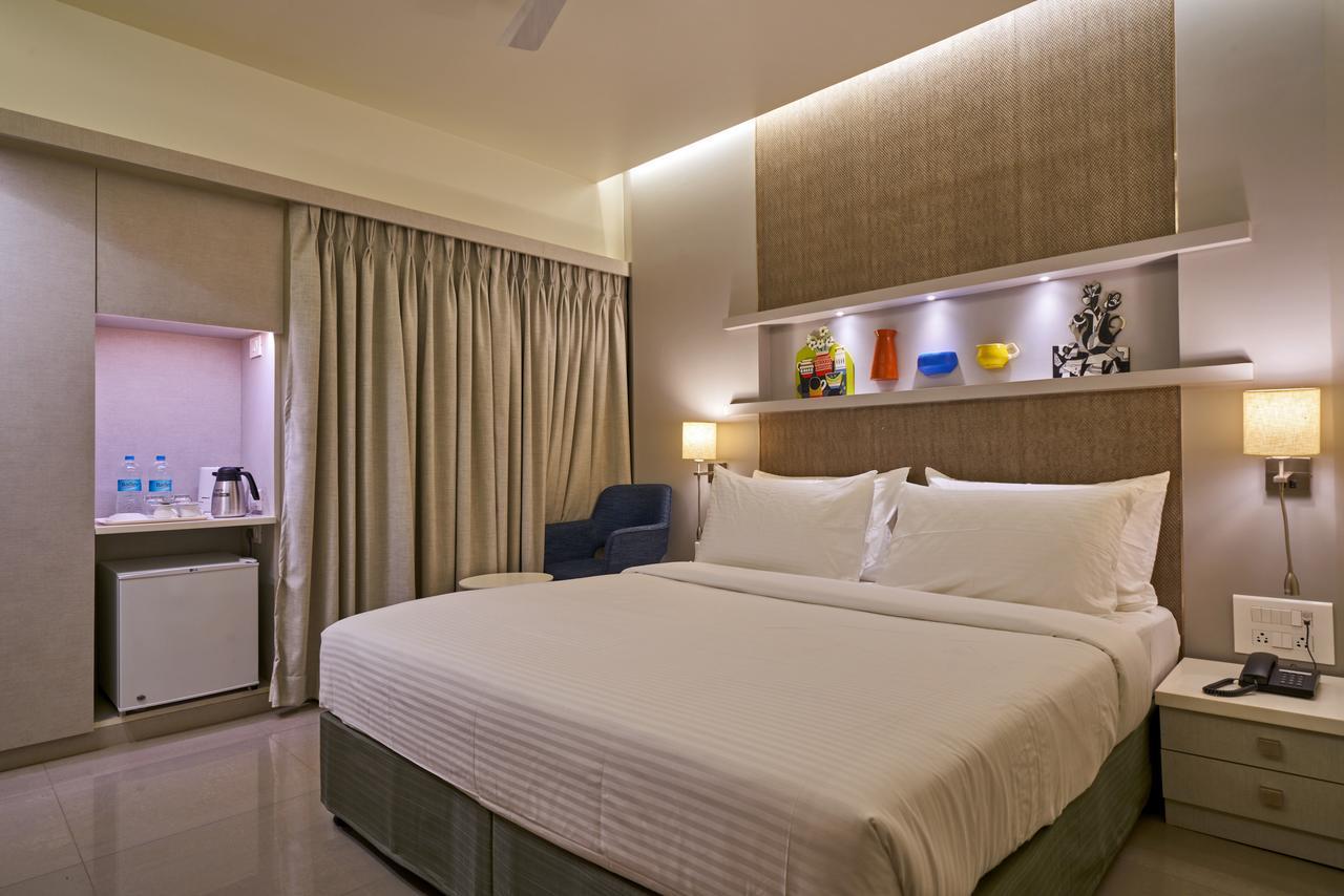 Hotel Atharv Top Rated Business Hotel In Kolhapur Exterior foto