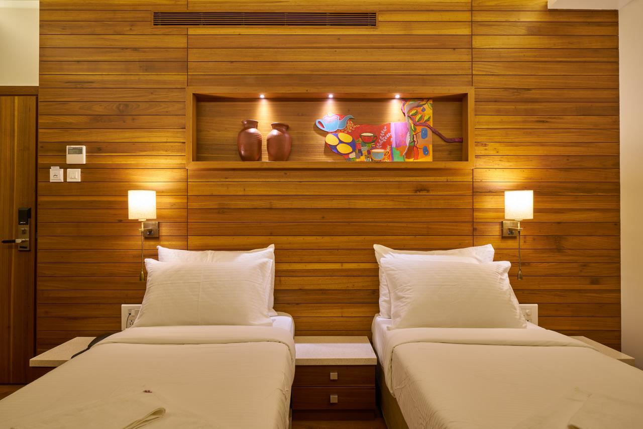 Hotel Atharv Top Rated Business Hotel In Kolhapur Exterior foto