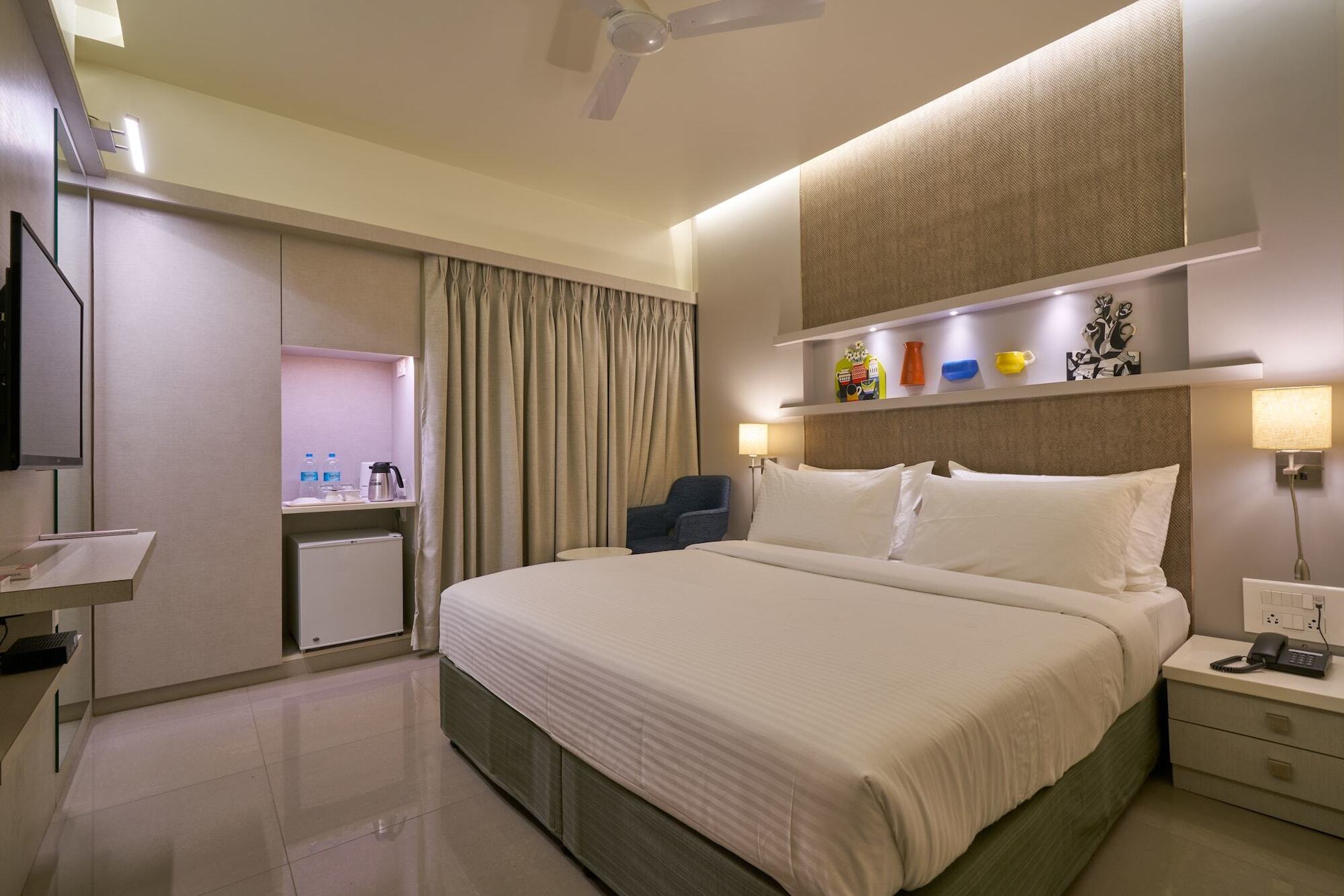 Hotel Atharv Top Rated Business Hotel In Kolhapur Exterior foto